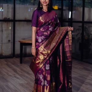 Begum Collection Self Design Kanjivaram Art Silk Saree (Purple)