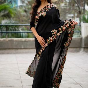 Sareemall Embroidered Bollywood Silk Blend Saree (Black)