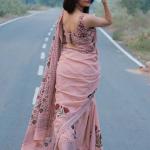 LIEBESGEWAND Printed Daily Wear Cotton Linen Saree (Pink)