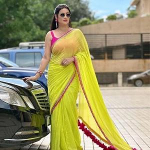 RAJESHWAR FASHION Solid/Plain Daily Wear Georgette Saree (Green)